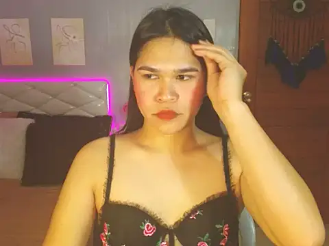 Snapshot of alianabrooks chatting on 02-06-26, 06:31 alianabrooks online show from 02-06-26, 06:31