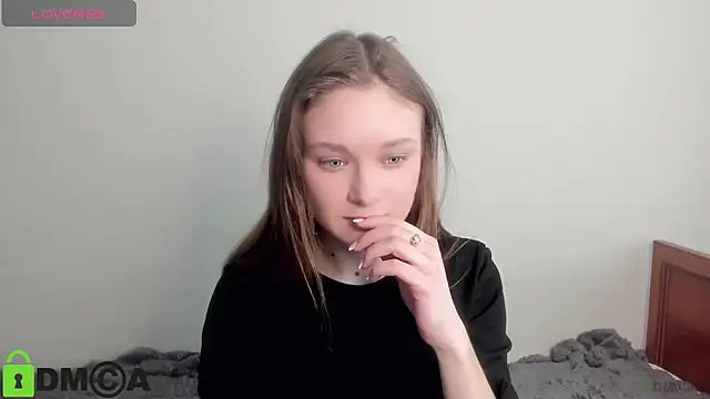Snapshot of Elina_X chatting on 05-14-26, 12:46 Elina X online show from 05-14-26, 12:46