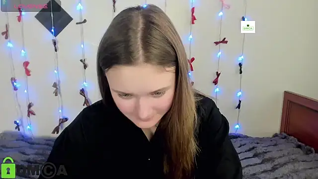 Snapshot of Elina_X chatting on 06-05-26, 01:17 Elina X online show from 06-05-26, 01:17
