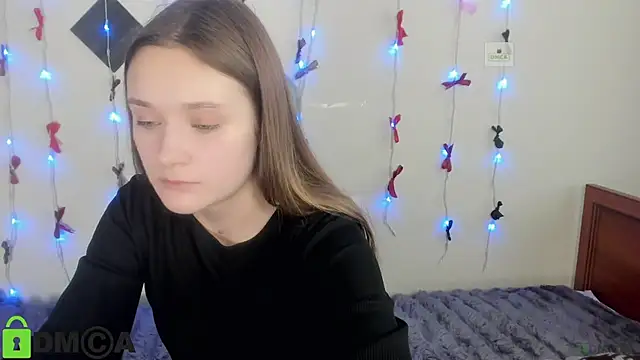 Snapshot of Elina_X chatting on 06-03-26, 02:55 Elina X online show from 06-03-26, 02:55