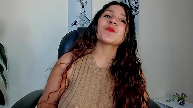 Victoria Rosee online show from 02-11-26, 01:00