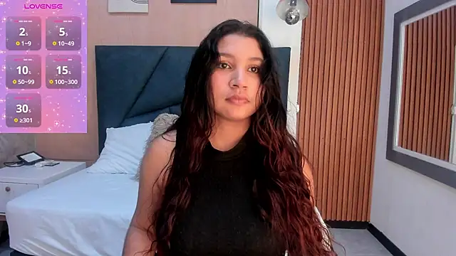 Victoria Rosee online show from 03-24-26, 01:00