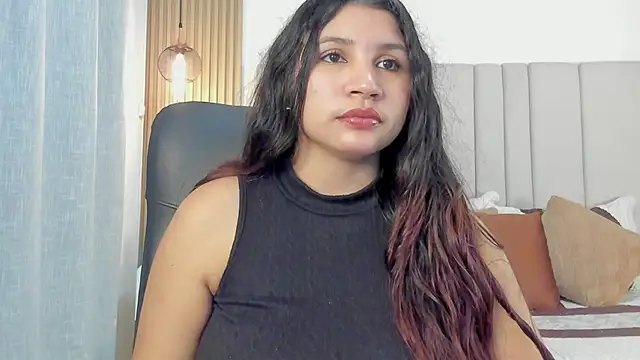 Victoria Rosee online show from 04-16-26, 01:23