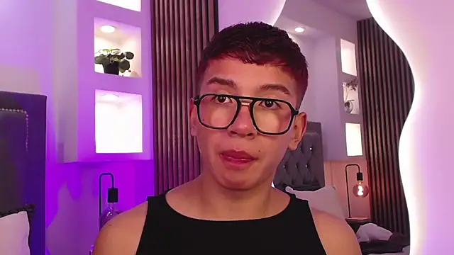 Fancy Vixen online show from 04-08-26, 03:30