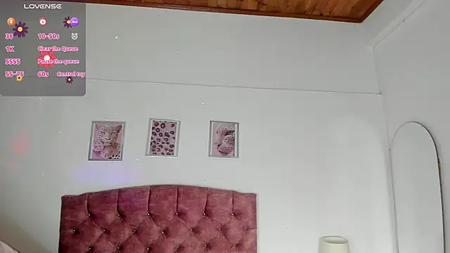 luna velveth online show from 04-13-26, 10:19