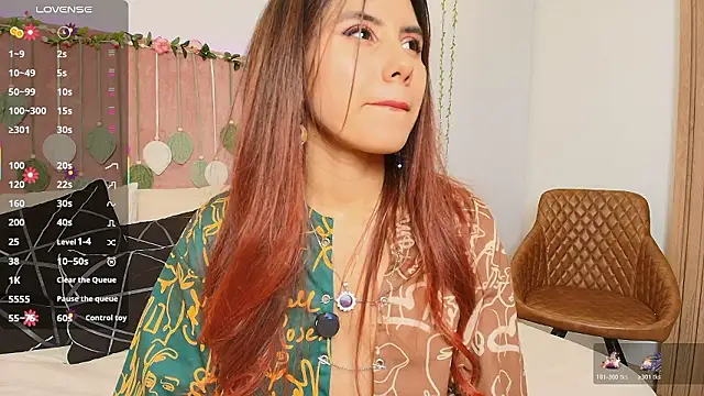 Snapshot of IrisRosse chatting on 02-25-26, 02:12 IrisRosse online show from 02-25-26, 02:12