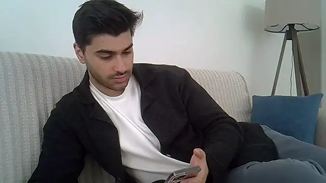 Snapshot of ciceroable chatting on 05-06-26, 12:31 ciceroable online show from 05-06-26, 12:31