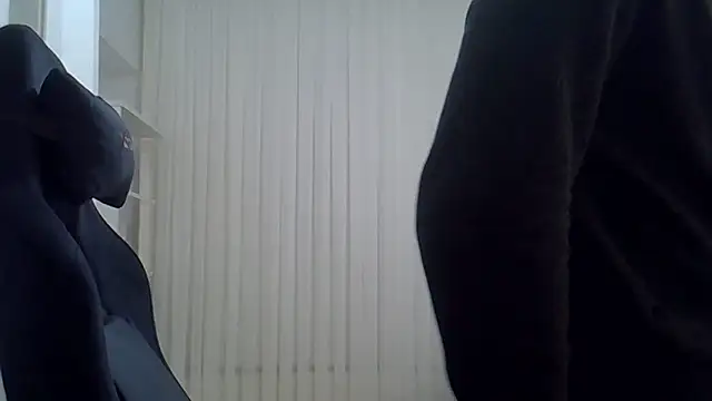 Snapshot of ciceroable chatting on 05-19-26, 09:33 ciceroable online show from 05-19-26, 09:33