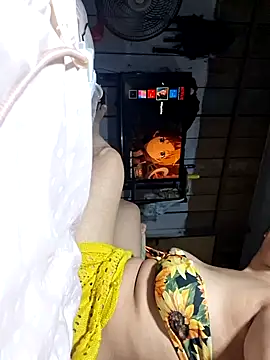MegueMeg online show from 04-29-26, 12:48