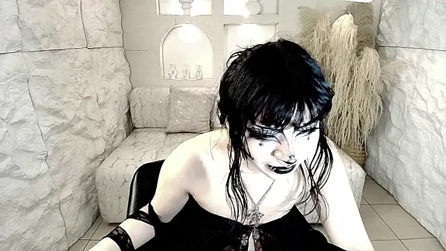 vampkitty r online show from 02-11-26, 01:05