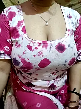 PARI51 online show from 04-23-26, 08:32