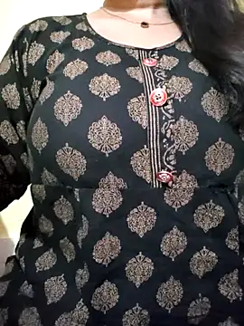 Snapshot of PARI51 chatting on 02-23-26, 08:42 PARI51 online show from 02-23-26, 08:42