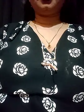 PARI51 online show from 04-05-26, 08:26