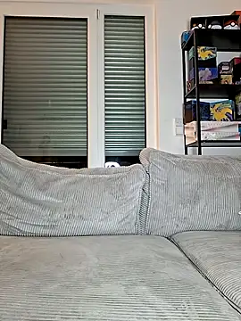 Larifari0406 online show from 03-08-26, 09:07