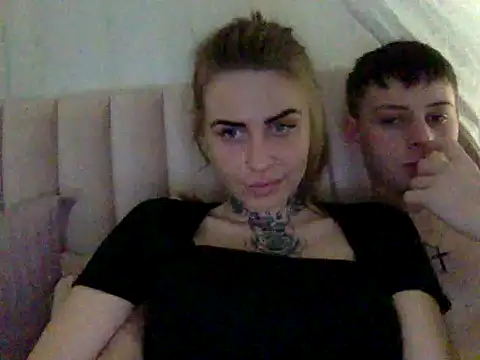 Carlos18loverboyfriend online show from 03-28-26, 02:51