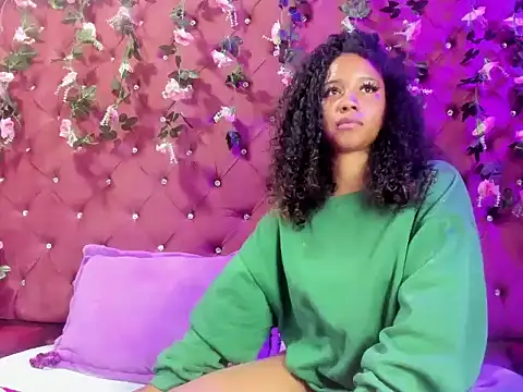 Lunaa Brunettee online show from 02-05-26, 03:13