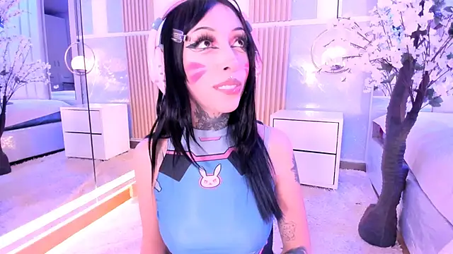 Snapshot of SalemBlackrose chatting on 02-13-26, 05:18 SalemBlackrose online show from 02-13-26, 05:18