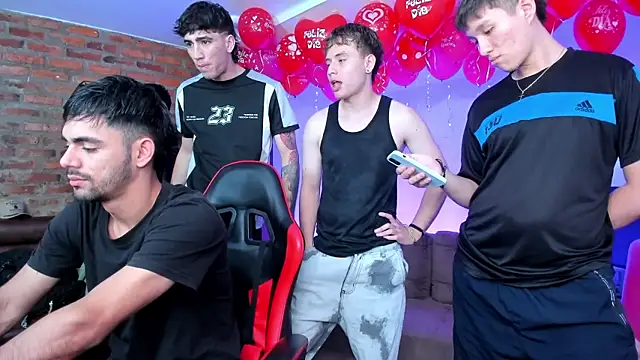 Snapshot of Bad_Boys777 chatting on 02-18-26, 09:55 Bad Boys777 online show from 02-18-26, 09:55