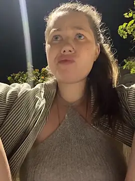 AsynaYuuki online show from 02-06-26, 06:37