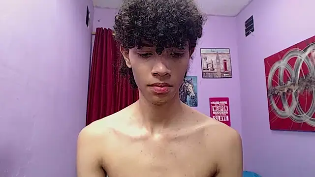 bigcock twinks online show from 04-15-26, 07:40