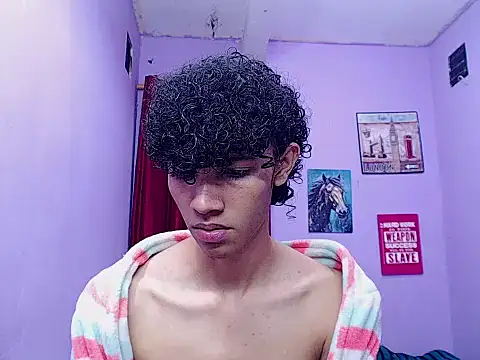 bigcock twinks online show from 02-21-26, 11:29