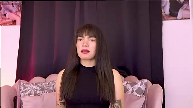 dakotacollins  online show from 02-27-26, 11:48