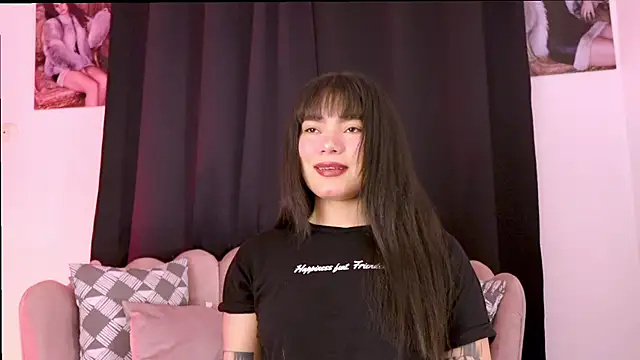 Snapshot of dakotacollins_ chatting on 05-19-26, 02:29 dakotacollins online show from 05-19-26, 02:29