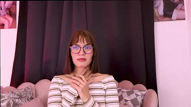 dakotacollins  online show from 06-27-26, 04:40