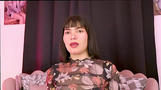 dakotacollins  online show from 04-14-26, 02:27