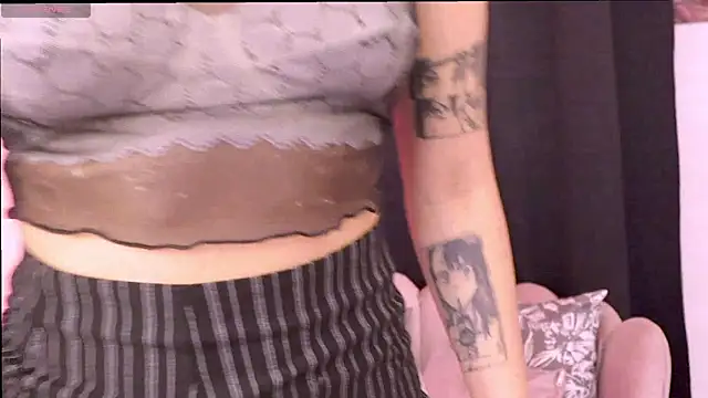 dakotacollins  online show from 03-09-26, 01:20