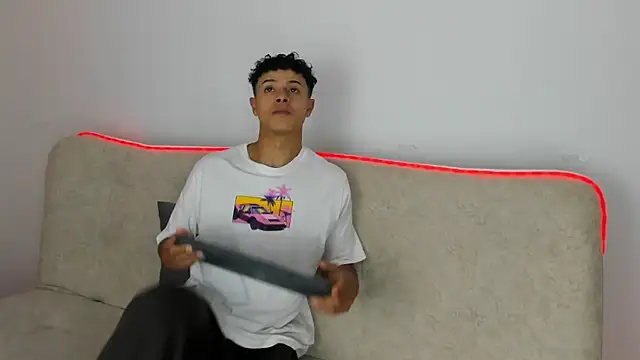  Alex Colton online show from 04-05-26, 10:05