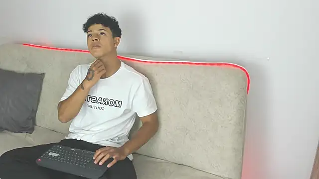  Alex Colton online show from 03-10-26, 10:14