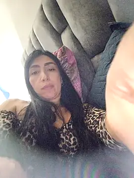 Mia Davis   online show from 03-01-26, 12:32