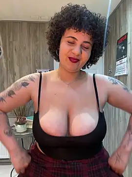 BabyChanntal online show from 03-25-26, 12:00