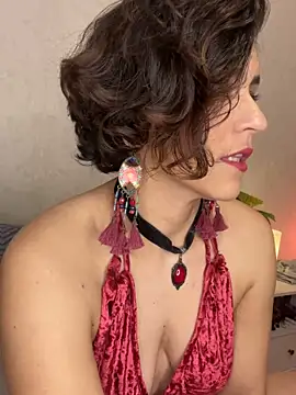 eva luz online show from 03-06-26, 08:37