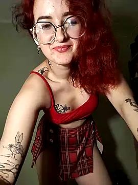 Snapshot of Persefoha chatting on 03-03-26, 09:22 Persefoha online show from 03-03-26, 09:22