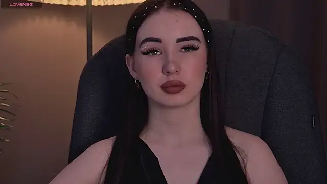 ArianaLim online show from 02-14-26, 03:56