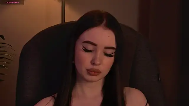 ArianaLim online show from 04-15-26, 03:49