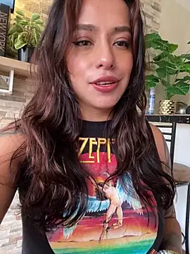 foxxy lover online show from 04-07-26, 07:59