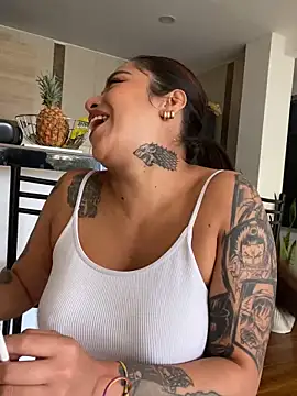 foxxy lover online show from 04-14-26, 03:50