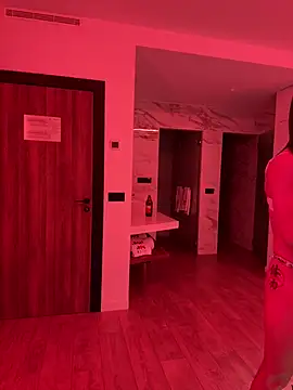 MelaFoxx online show from 03-26-26, 01:04