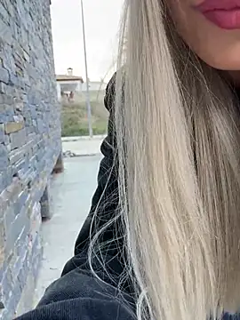 MelaFoxx online show from 03-01-26, 04:40