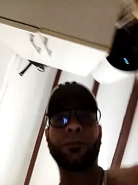 yoahotpetrafiery online show from 02-10-26, 08:41