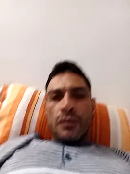 Snapshot of yoahotpetrafiery chatting on 05-15-26, 09:46 yoahotpetrafiery online show from 05-15-26, 09:46