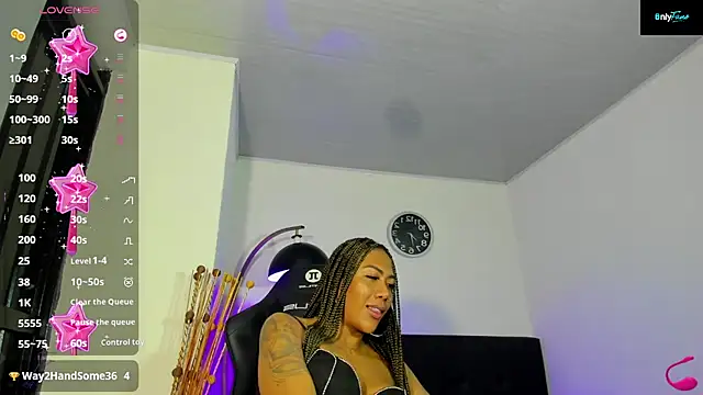 Snapshot of PilarBigCockxxx chatting on 10-25-25, 01:01 PilarBigCockxxx online show from 10-25-25, 01:01