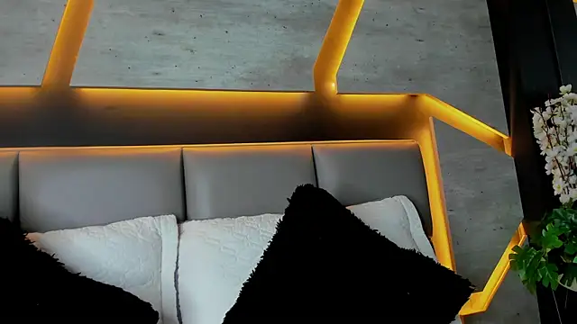 Valeriabigass online show from 02-06-26, 01:18