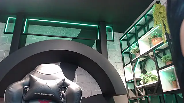 Valeriabigass online show from 02-05-26, 04:58