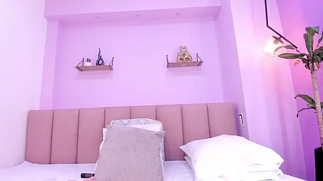 sam doll  online show from 03-10-26, 07:18