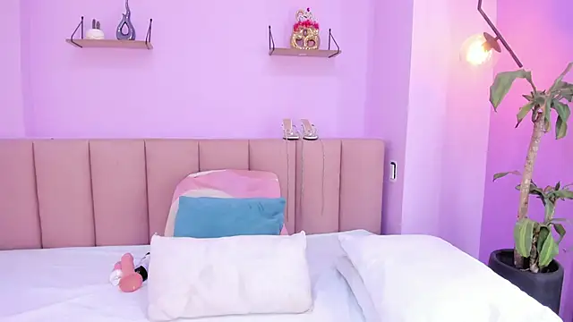 sam doll  online show from 05-15-26, 07:23