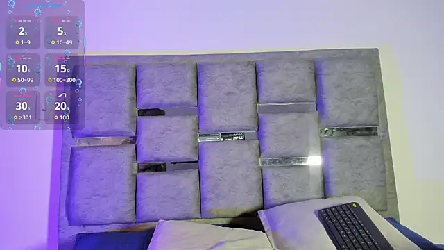 Snapshot of axxxel_twink chatting on 05-05-26, 02:58 axxxel twink online show from 05-05-26, 02:58